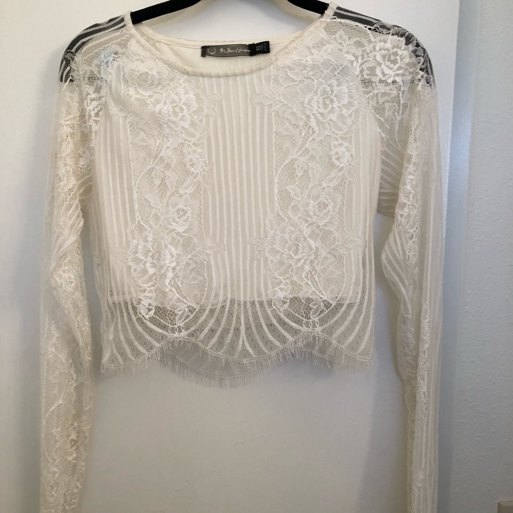 For love and lemons crop top